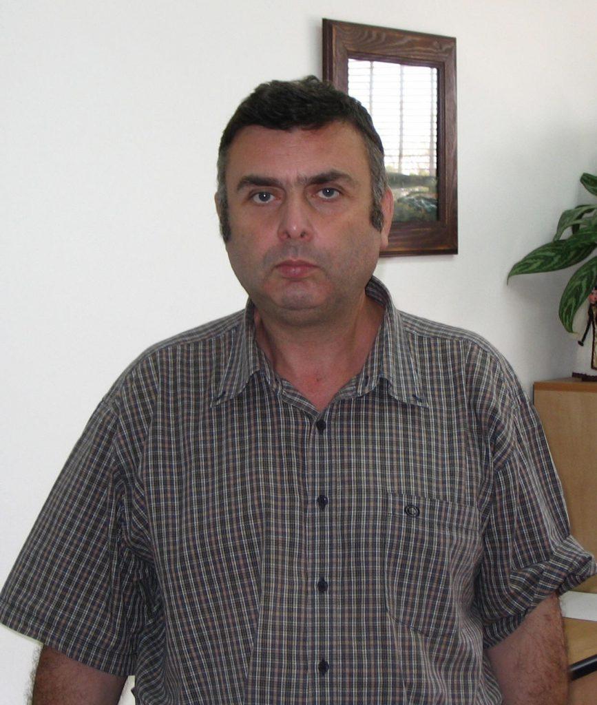 Dr. Alexander Domoshnitsky